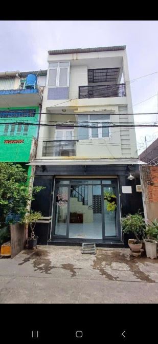 Bán nhà Quận 11, đường Âu Cơ, 55m2, 3 tầng, hẻm 5m, 8.3 tỷ