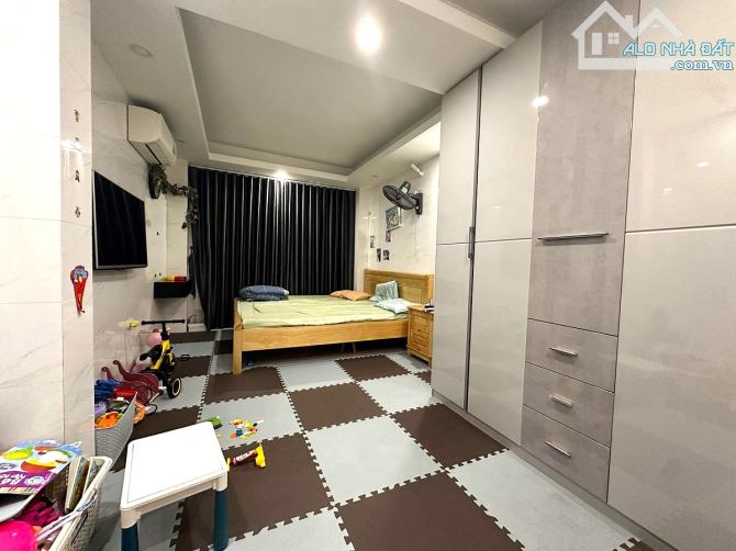 BÁN NHÀ PHỐ VĂN CHƯƠNG, ĐỐNG ĐA DT45m2, 5 Tầng, Mt4m, Ô Tô Tránh, Kinh Doanh, Giá 10.4 Tỷ - 1