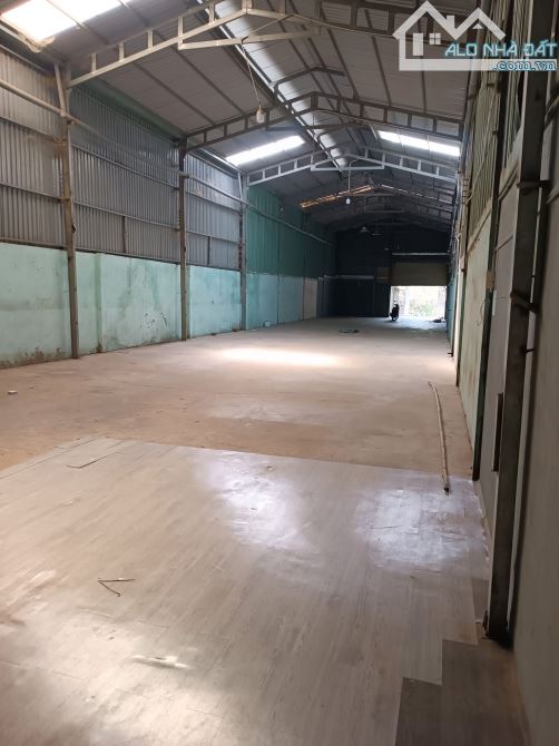 Kho, nhà xưởng cho thuê 450m2 Hà Huy Giáp Thạnh Lộc Quận 12 - 1