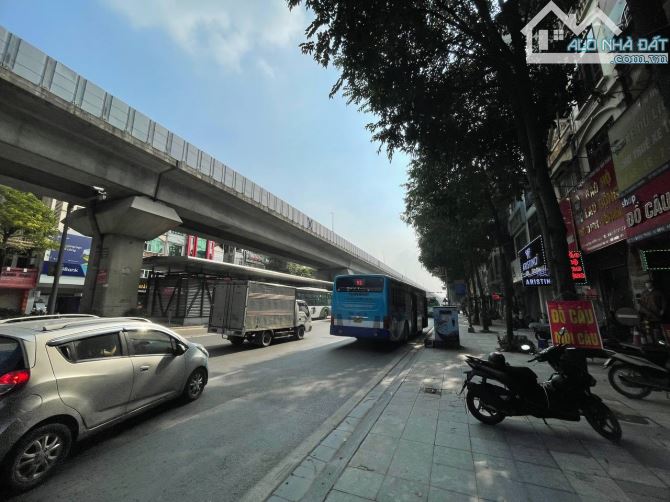 Bán mảnh đất Mặt phố Lê Trọng Tấn siêu đẹp Kd vỉa hè 6 ô tô tránh đỗ 100m2 MT8m chỉ 30.8tỷ - 2