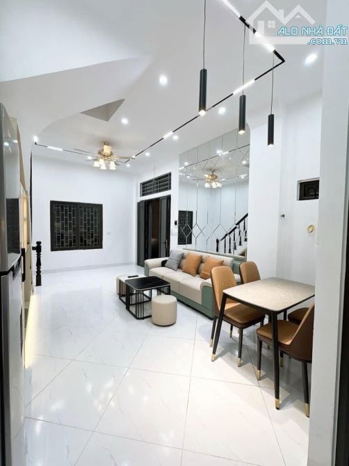 CỰC HIẾM CẦU DIỄN - DT37mXmt4M, nhà quan lộc, sổ vuông. Chỉ  6 TỶ HƠN - 3