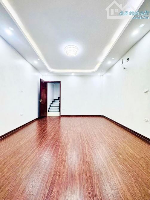 Trung tâm 2 Bà. Phân lô Trần Đại Nghĩa. Oto đỗ cửa. Khu vực hiếm nhà bán - 6