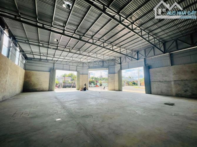 CHO THUÊ KHO 350m2 Chợ đầu mối