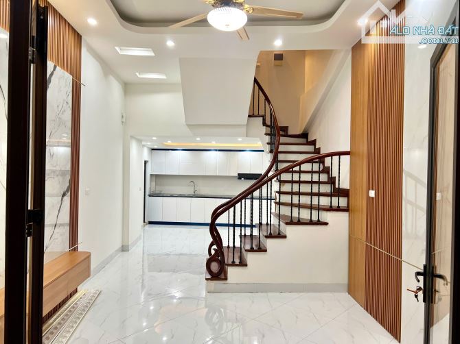 Bán Nhà Phố Ngọc Thụy DT44m2, 5T, 5 Ngủ, Mt4.2m, Ô Tô Vào, Giá 6.7 Tỷ - 11