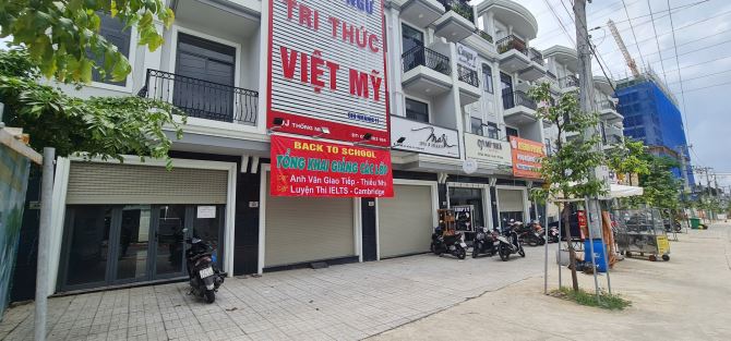 CHÍNH CHỦ BÁN NHÀ MẶT TIỀN THỐNG NHẤT - DĨ AN, BÌNH DƯƠNG - DT: 91,7M2 - GIÁ: 13,5TỶ - 2