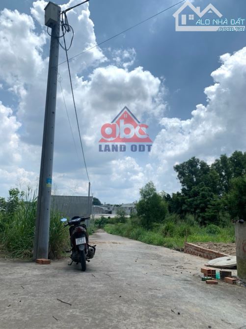 Bán gấp duy nhất 1 lô Du Sinh Kp.10 P. Hố Nai sổ riêng full thổ cư giá siêu rẻ - 2