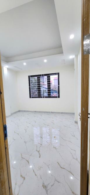 Bán Nhà TT.Trạm Trôi Hoài Đức, 40m2*4T. Ở ngay Phòng nào cũng có cửa sổ thoáng chỉ 3,6 tỷ - 2