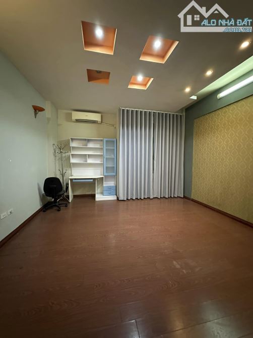 Bán nhà ngõ 20 Nguyễn Chánh Cầu Giấy 60MX5T oto tránh MT 5m Kinh Doanh gần phố sổ đẹp 17 t - 2