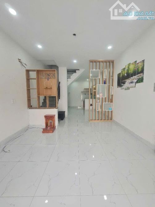 📌📌HẺM Ô TÔ - 3 TẦNG - NGAY KẾ CHỢ TÂN HƯƠNG - 3