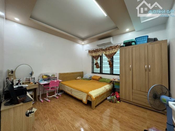 Bán nhà Trung Hành, đằng lâm, Hải An, Hải phòng. 3tầng, 41,5m2 ngang 5,7m.T2 - 4