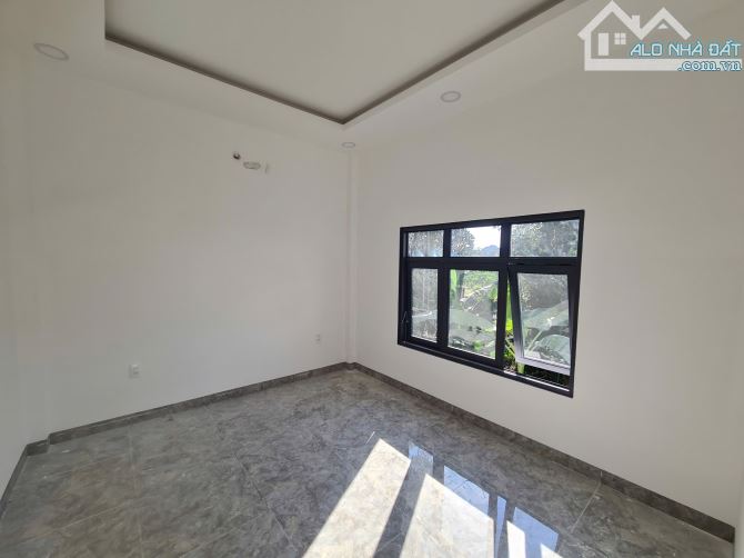 🏡 NHÀ MỚI XÂY – KHU TÁI ĐỊNH CƯ SUỐI CHỒN, BẢO VINH, TP. LONG KHÁNH giá 2.5tỉ - 6