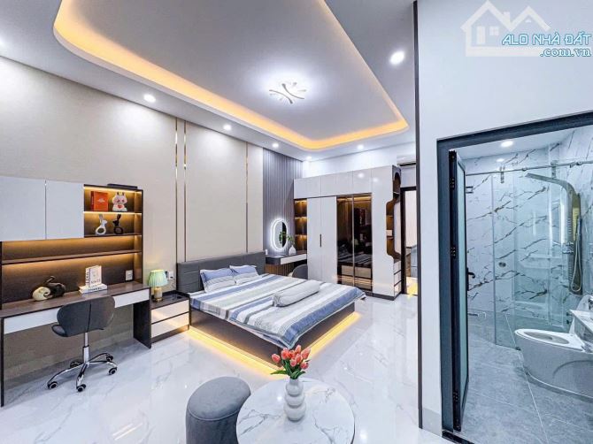 🏡🏡NHÀ  1 TRỆT 2 LẦU NỘI THẤT CAO CẤP, HIỆN ĐẠI GIÁ CHỈ 4.950 TỶ - 8