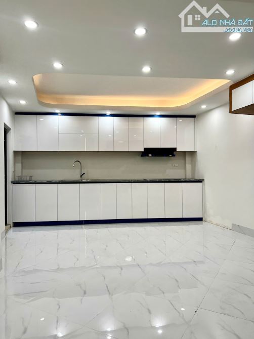 Bán Nhà Phố Ngọc Thụy DT44m2, 5T, 5 Ngủ, Mt4.2m, Ô Tô Vào, Giá 6.7 Tỷ - 9