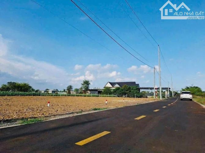 Phước Long Thọ-khu công nghiệp Đất Đỏ, 1060m2-ngang14mx61m,80thổ cư, đường nhựa giá 1tyx