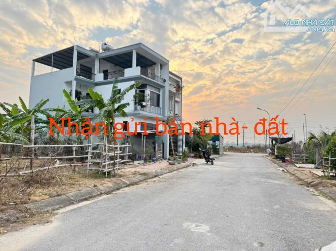 CẦN BÁN LÔ ĐẤT KĐT CHI ĐÔNG, MÊ LINH – VIEW SÔNG THOÁNG ĐẸP, ĐẦU TƯ SINH LỜI