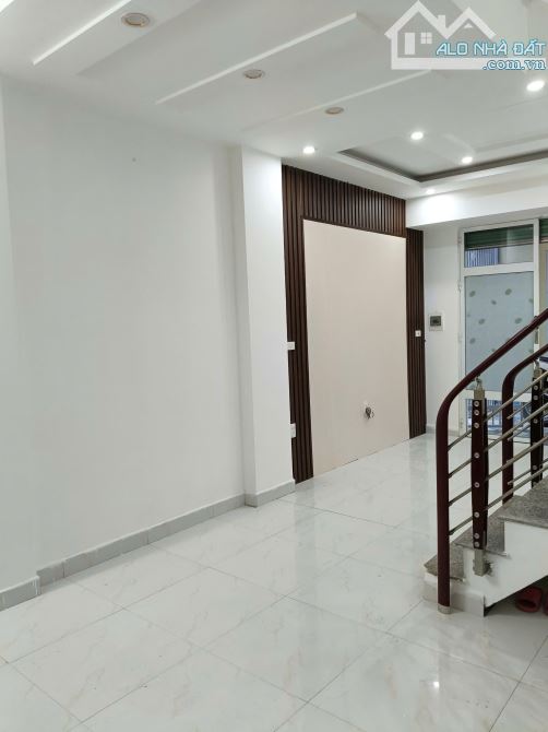 Bán nhà 3 tầng Đằng Hải,Hải An.38m2.Mặt tiền 4,47m.Chỉ 1,85tỷ