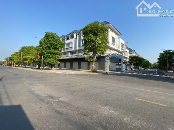 Bán căn shophouse mặt tiền khu biệt thự Văn Hoa Villas, đường Nguyễn Văn Hoa, 20 tỷ