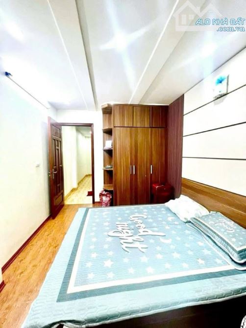 NHÀ MỚI ĐẸP LONG LANH NGÕ CẦU DIỄN 30M2, 5 TẦNG, MT 5.5M, CHÀO 5.6TỶ