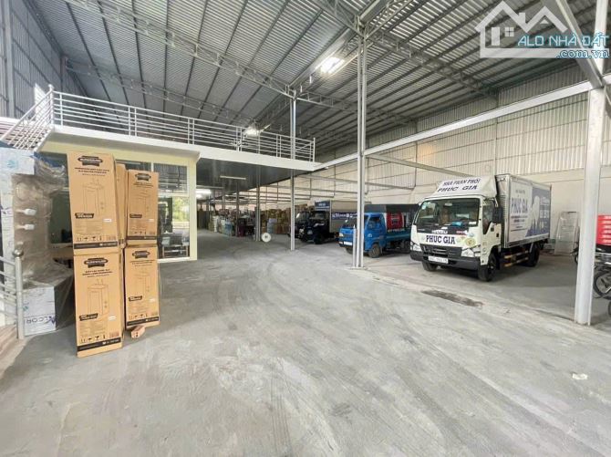 BÁN NHÀ KHO ĐƯỜNG VÕ VĂN KIỆT ĐƯỜNG LỚN 60M