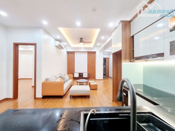 Căn hộ chung cư Tòa F4 Nhà xinh (112 Trung Kính) 82M 2PN: 6.1 tỷ full Nội Thất vào ở lu