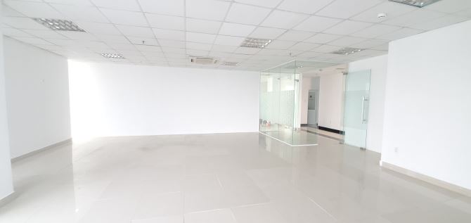 Cho thuê văn phòng MT đường Cộng Hòa 55m2 giá 17,875tr/tháng bao phí quản lý