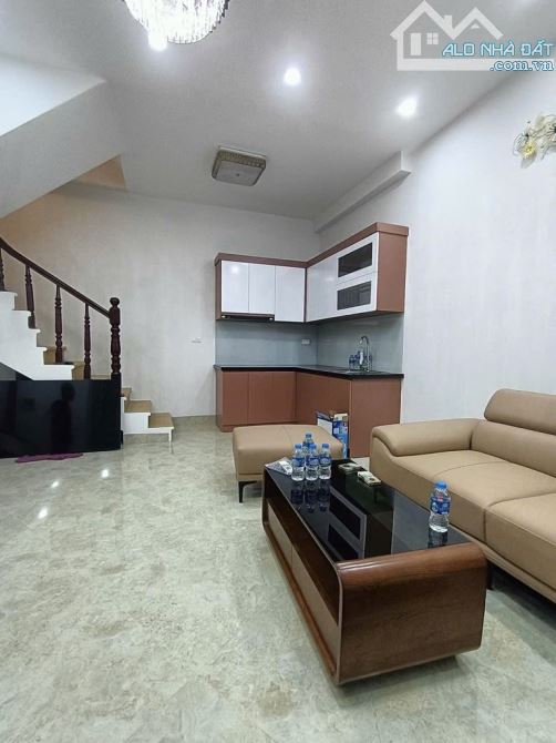 BÁN NHÀ 30M² – MINH KHAI, HAI BÀ TRƯNG – 5 TẦNG, NHÀ MỚI, NGÕ 3 GÁC – GIÁ 6.4 TỶ - 1