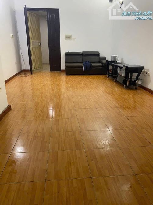 Căn hộ F4 chung cư Nhà xinh Cầu Giấy (112 Trung Kính) 82m2 giá 6.1 tỷ - 2