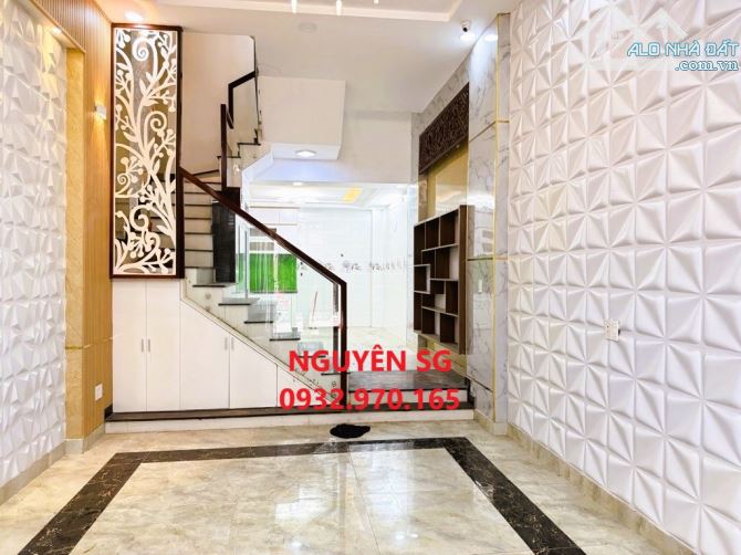 NHÀ TRỐNG GIAO NGAY - 4 TẦNG, DT 52 M2 (4 X 13), 7 CHỖ VÔ NHÀ, KHU PL VIP QUANG TRUNG, GV. - 2