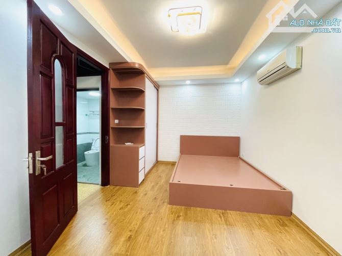 BÁN NHÀ 30M² – MINH KHAI, HAI BÀ TRƯNG – 5 TẦNG, NHÀ MỚI, NGÕ 3 GÁC – GIÁ 6.4 TỶ - 3