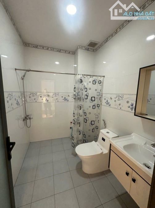 NHÀ TỈNH LỘ 10, 80M2, 4 TẦNG, CHỈ HƠN 6,,T,Y, HẺM XE HƠI THÔNG, TIỆN ÍCH XUNG QUANH ĐẦY ĐỦ - 3