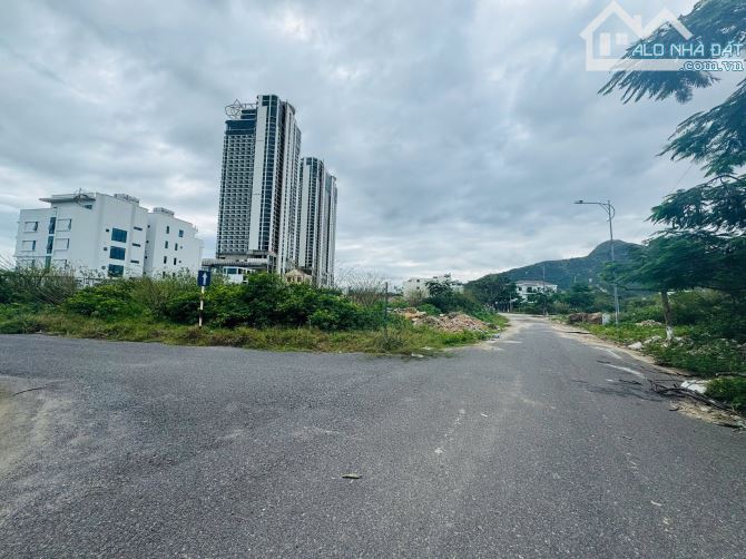 Bán đất sổ hồng khu biệt thự Biển Vĩnh Hoà ngay bến du thuyền Marina giá đầu tư - 3