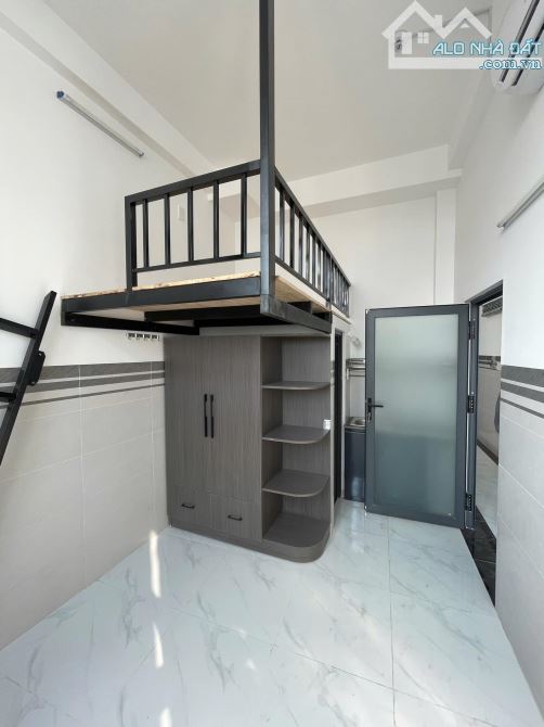 Cần bán tòa CHDV 30 phòng hẻm xe hơi, gần ĐH Ngân Hàng-TN 120 triệu/tháng - 5
