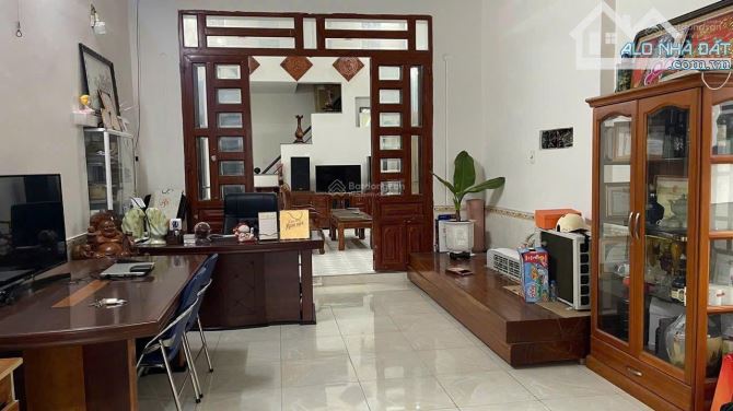 BÁN NHÀ 2 TẦNG, 160M2, MẶT TIỀN 5,2M, TẶNG NỘI THẤT GIÁ TỐT TẠI HUỲNH VĂN LŨY - 5