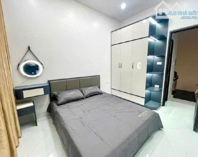 BÁN NHÀ PHỐ BẠCH MAI-HAI BÀ TRƯNG- 22m2,5 T, 3.8 Tỷ NHÀ ĐẸP Ở NGAY - TẶNG FUll nội thất - 5