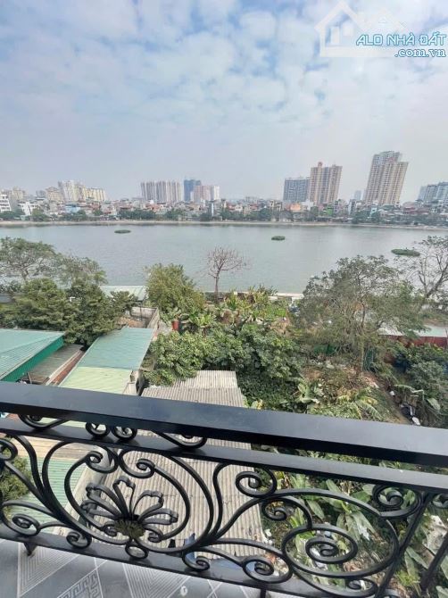 Ảnh thật View hồ Định Công 42m 5 tầng, xây mới 6 phòng ngủ, ngõ ba gác