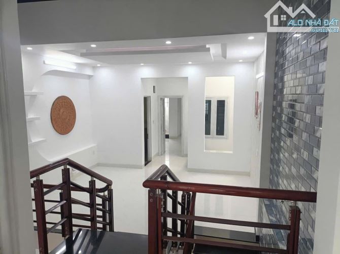 🏡 Nhà Mặt Tiền Lư Giang 7.5m – Sẵn Ở Đón Tết – Chỉ 4.9 Tỷ! 🎉