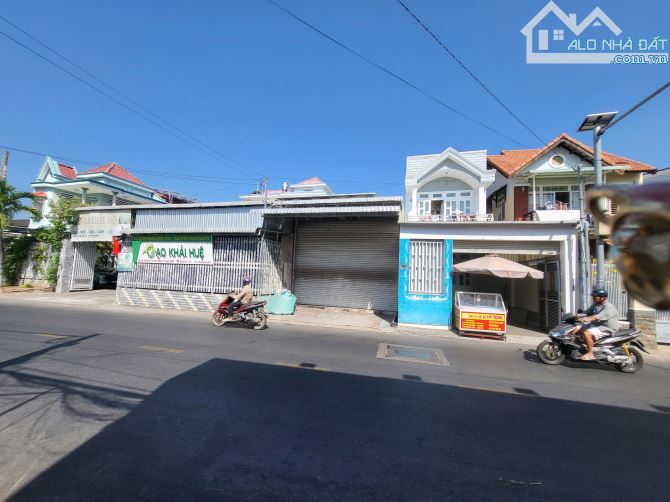 BÁN NHÀ 1 TRỆT 1 LẦU ĐƯỜNG NHỰA TỪ VĂN TƯ- PHÚ TRINH- PHAN THIẾT - BÌNH THUẬN.