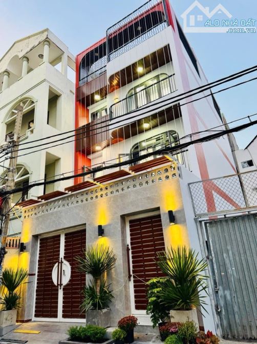 Bán nhà 4 tầng, 96m2, hẻm xe hơi, 14 CHDV, khu phân lô Bình Thạnh