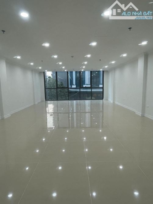 Bán toà nhà văn phòng phố thái hà 136m2*9T, MT7,1M giá 62,8 tỷ - 1