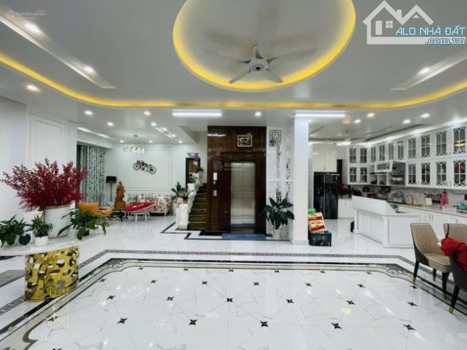 Siêu phẩm Vinhomes Marina chào năm mới cho chủ mới - 1