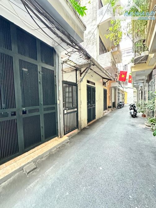 Tin Thật Bán Đất DT 80M Phân Lô Quân Đội Trung Tâm Cầu Giấy Quận Ngõ Rộng Thoáng - 1