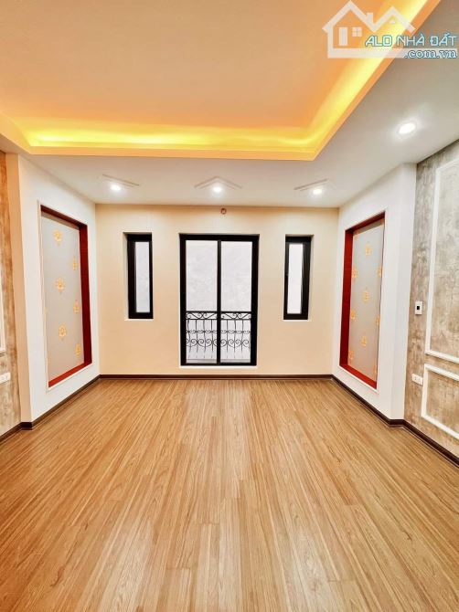 BÁN NHÀ NGÕ 145 QUAN NHÂN - NGÕ RỘNG, 5 TẦNG THANG MÁY, NHÀ MỚI ĐẸP - 30M2 - GIÁ HƠN 6 TỶ! - 2