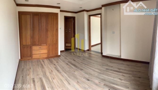 Mặt Bằng Kinh Doanh Phường Thảo Điền 300m2 Giá 50 Triệu - 2