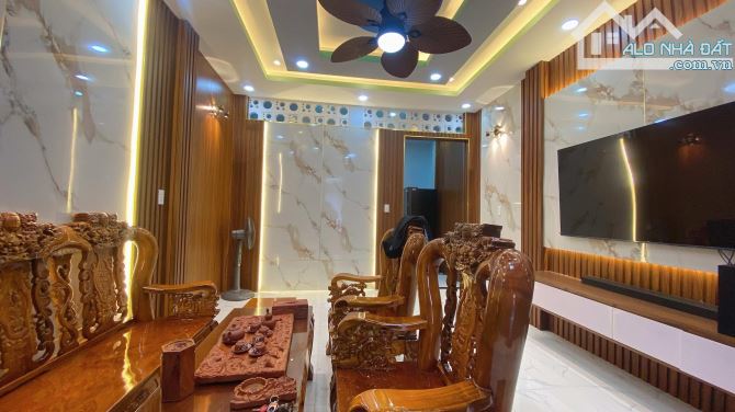 Giảm gần 1Tỷ, 48m2, 2 tầng, 3PN,đường Nguyễn Văn Khối,P. 8, Quận Gò Vấp, giá nhỉnh 5 Tỷ - 2