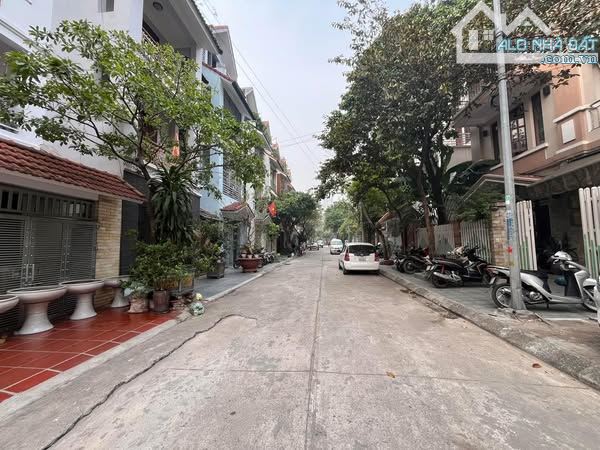 🏡 Nhà 50m2- 5 tầng- Phân Lô- Vìa hè- ô tô tránh- Dịch vụ Mậu Lương- 11.9 tỷ - 3