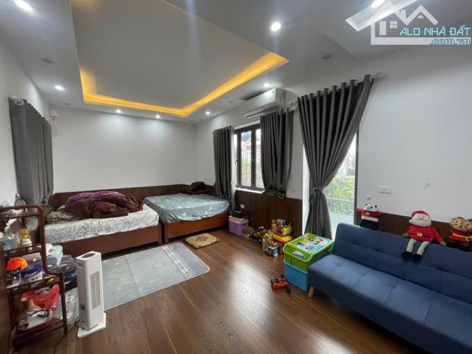 LÔ GÓC - MẶT TIỀN QUYỀN LỰC - Ô TÔ TRÁNH - SÁT HỒ - THÔNG ĐƯỜNG MỚI ĐẶNG CÔNG CHẤT - 3
