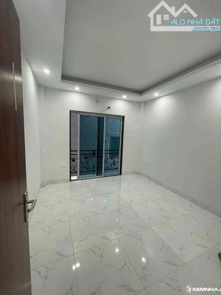 SIÊU PHẨM ĐẦU TƯ, 43M2, SẴN DÒNG TIỀN 8TR/THÁNG, GIÁ CỰC RẺ CHỈ NHỈNH 6 TỶ KHU VỰC LA PHÙ, - 4