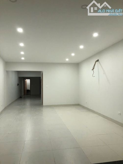 CHO THUÊ NHÀ 4.5TẦNG, 110M2, MẶT TIỀN 4M- MẶT PHỐ TRƯƠNG ĐỊNH, HOÀNG MAI - 4