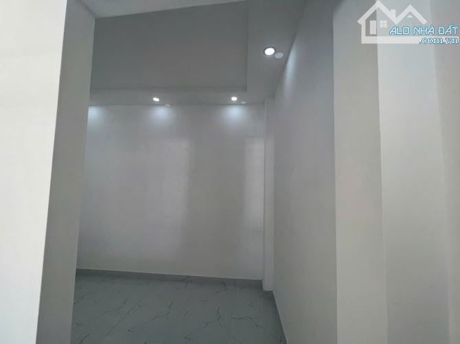 Bán nhà Q10, 40m2, nhỉnh 6 tỷ hẻm ô tô mới đẹp 3 tầng hoàn công - 6