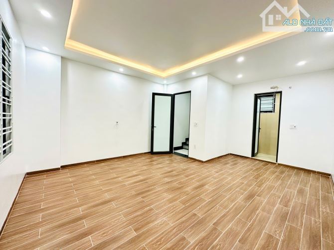 Bán nhà ngõ Chợ Con 41m2 x 4 tầng có phòng khép kín, giá 3 tỷ 350 - 7